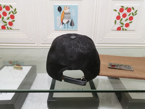 ブランド帽子側面デザイン